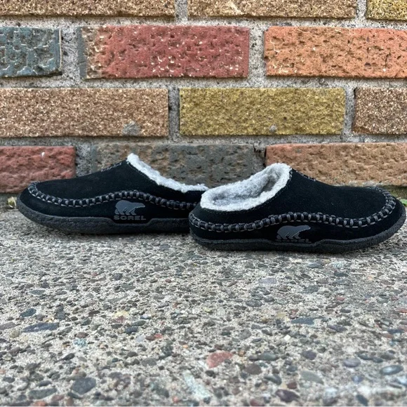 SOREL Kids Moccasins Mules Size 12 Slip on Shoes Slippers Wool Black - Picture 7 of 10